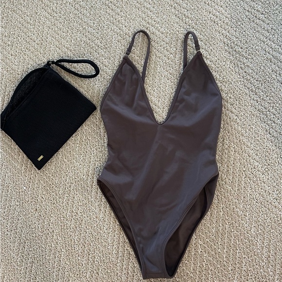Gooseberry intimates one piece swimsuit size s Cacao - Picture 8 of 8